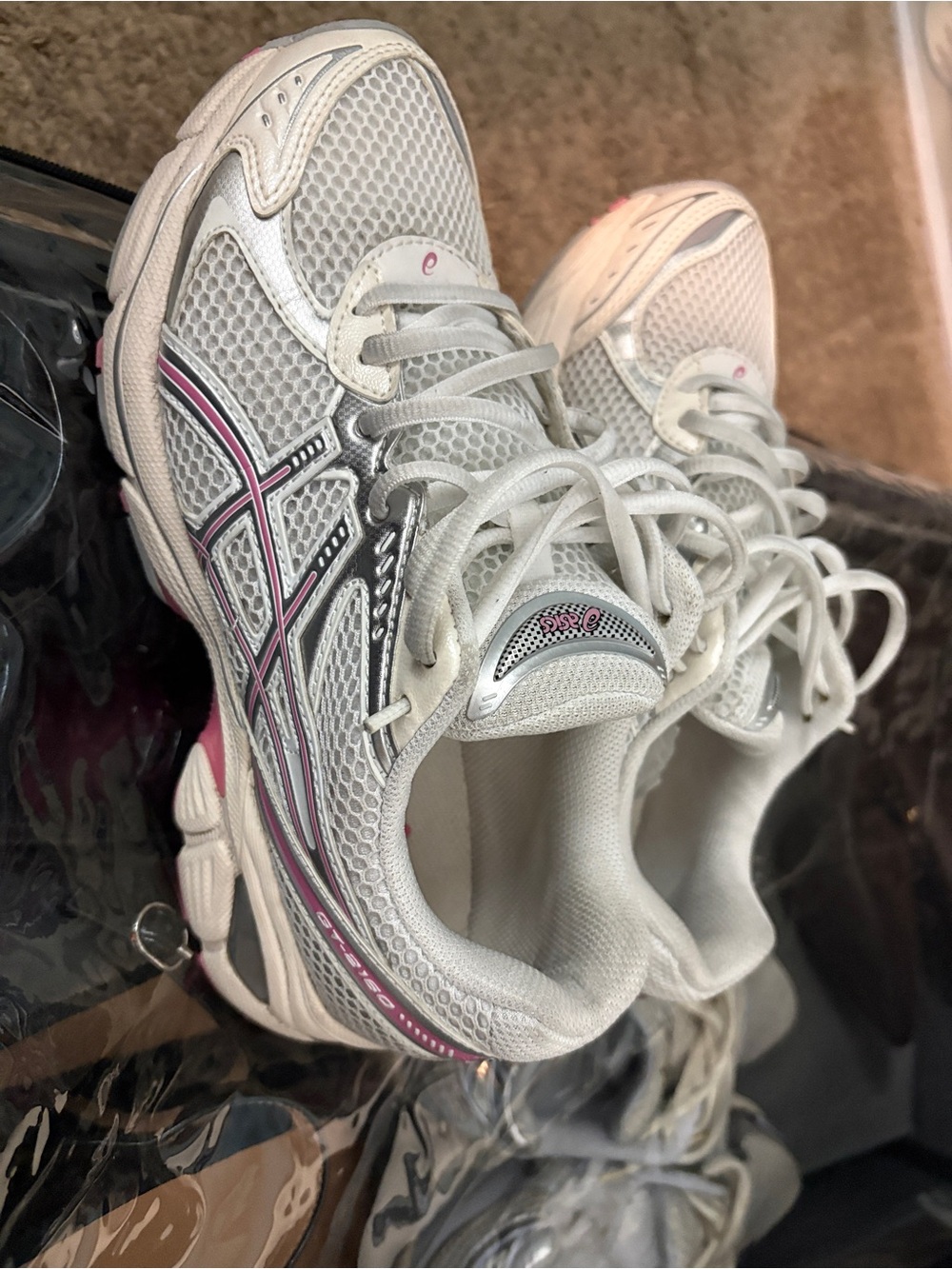 ASICS GT-2160 in White Sweet Pink